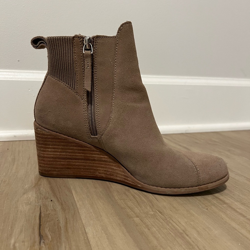 Toms Brown Wedge Ankle Boots